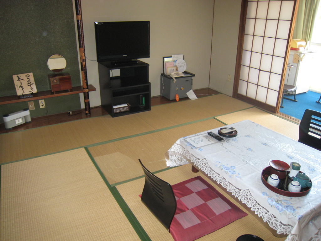Kajiya Ryokan Futtsu Værelse billede